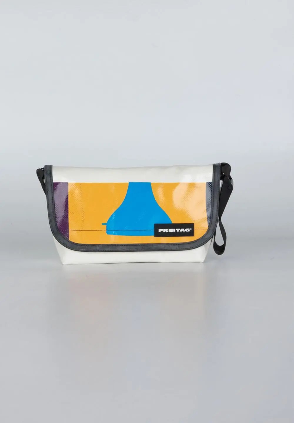 FREITAG F41_HAWAII FIVE-O