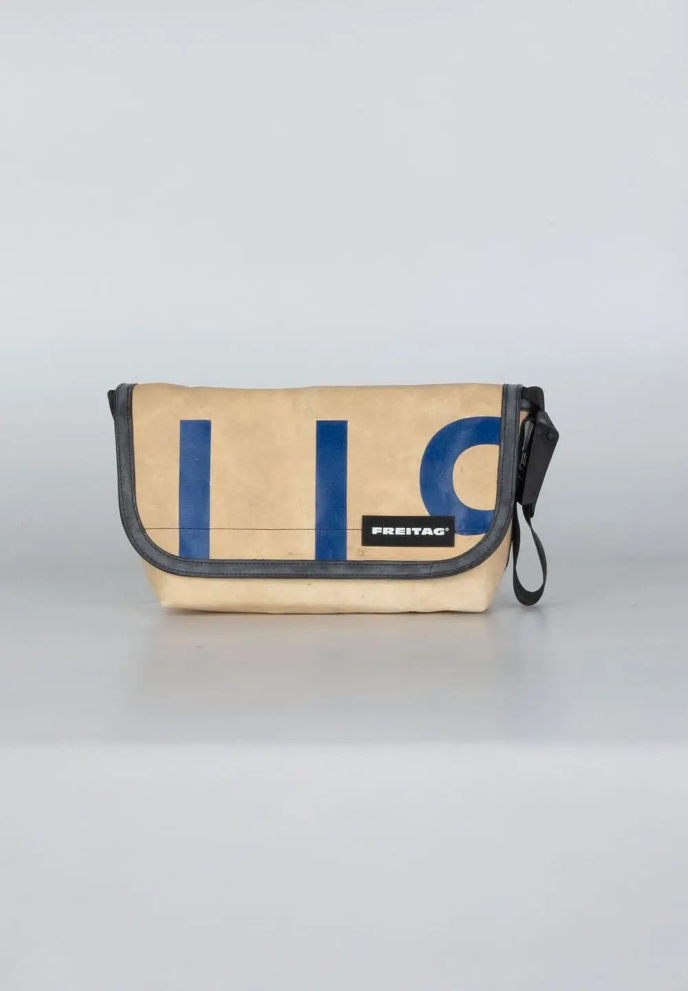 FREITAG F41_HAWAII FIVE-O