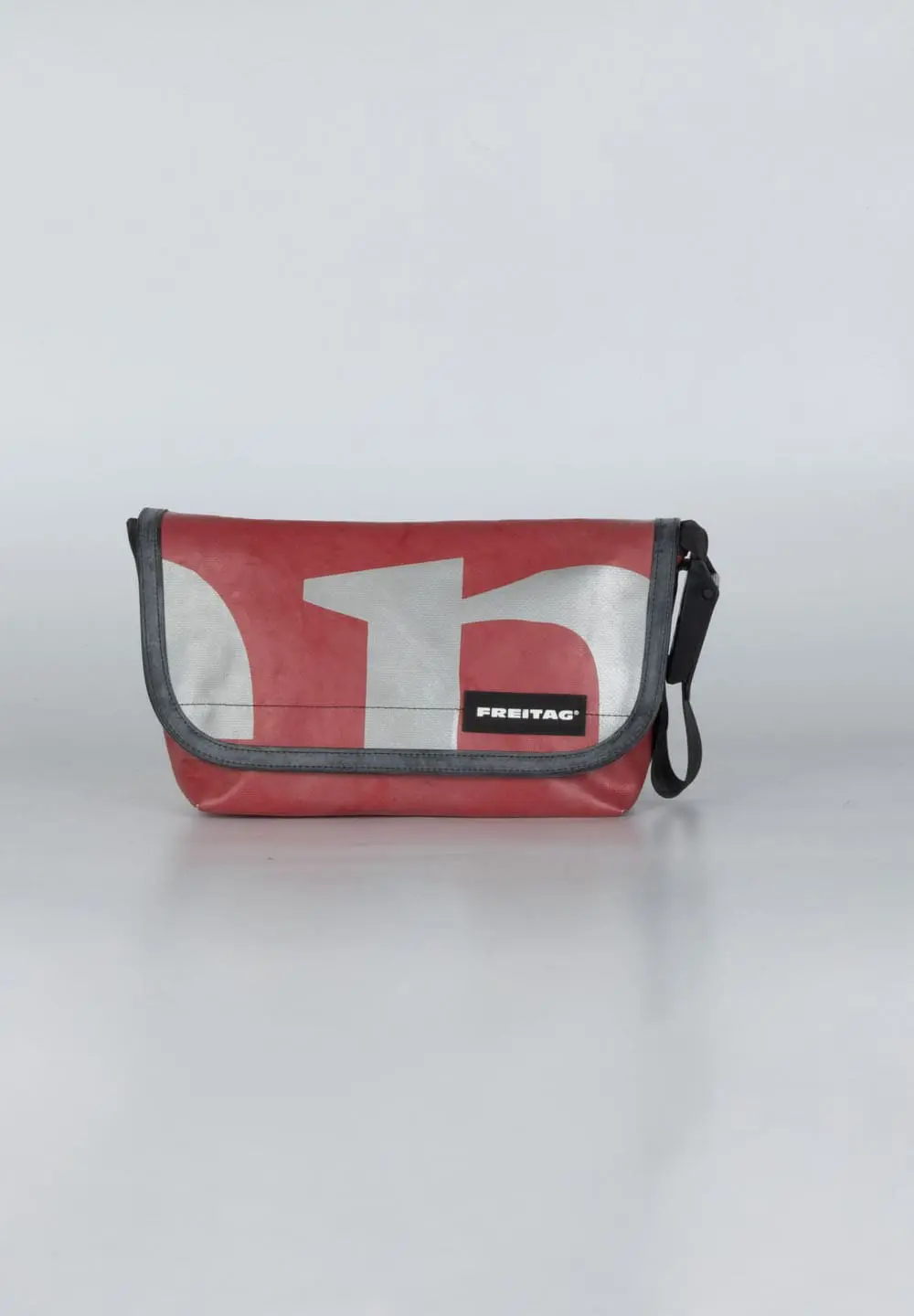 FREITAG F41_HAWAII FIVE-O