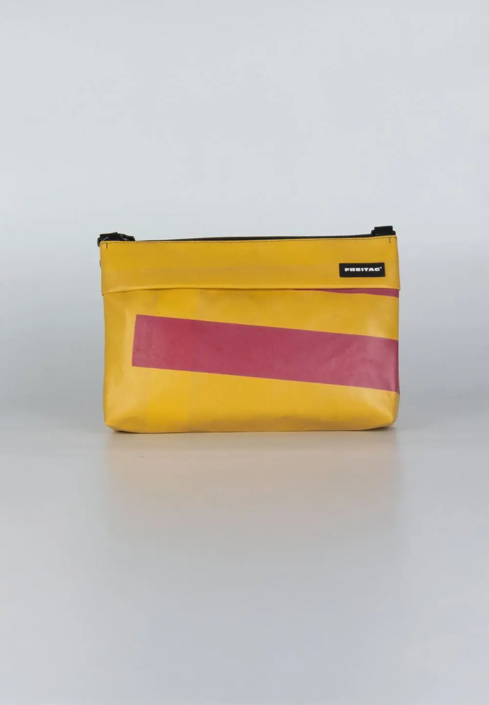 FREITAG F553 LOU