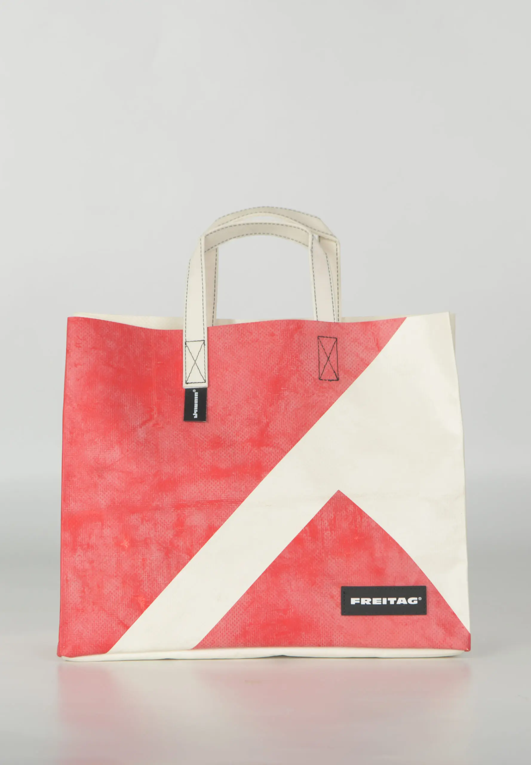 FREITAG F704 CAKE BAG