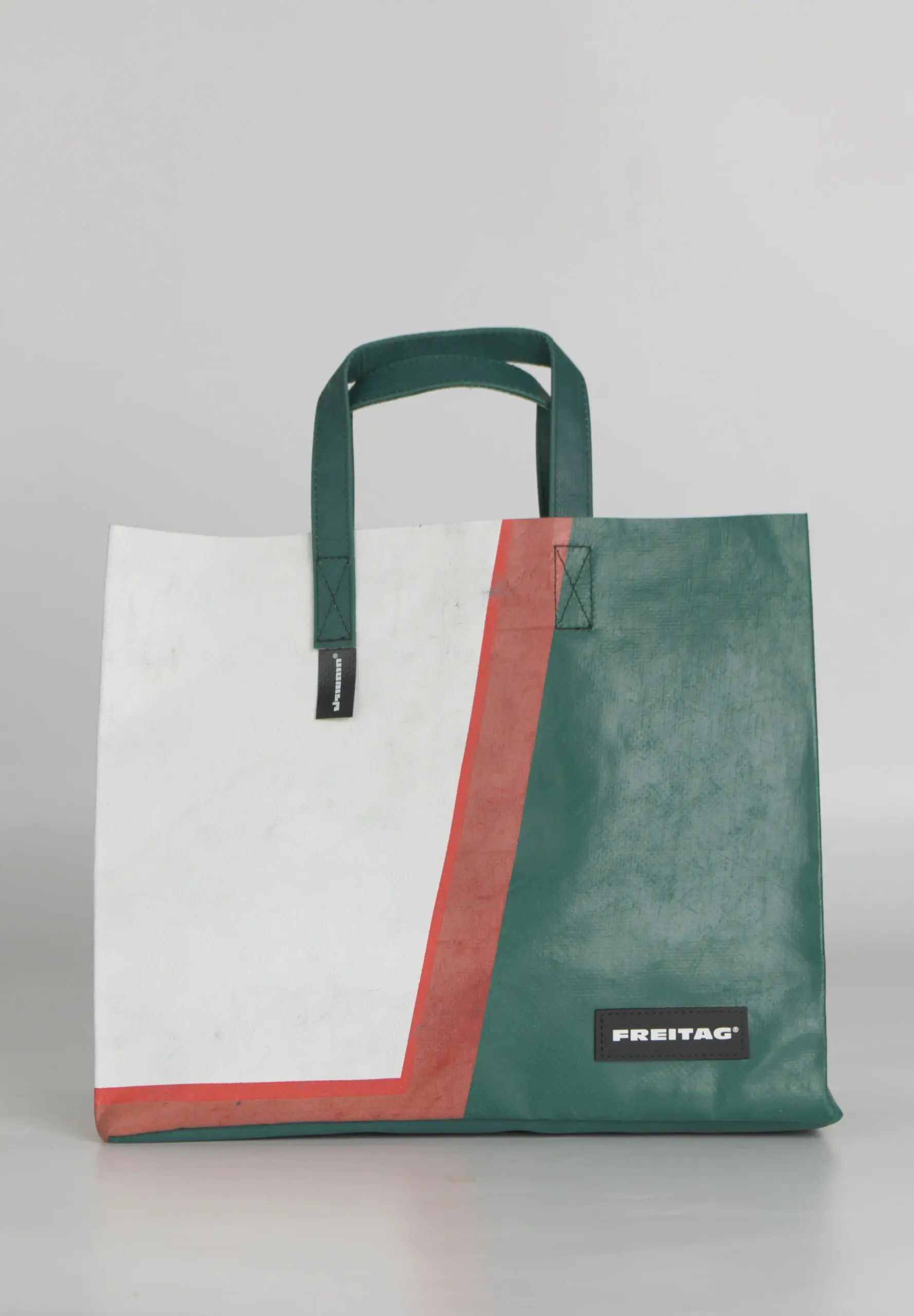 FREITAG F704 CAKE BAG