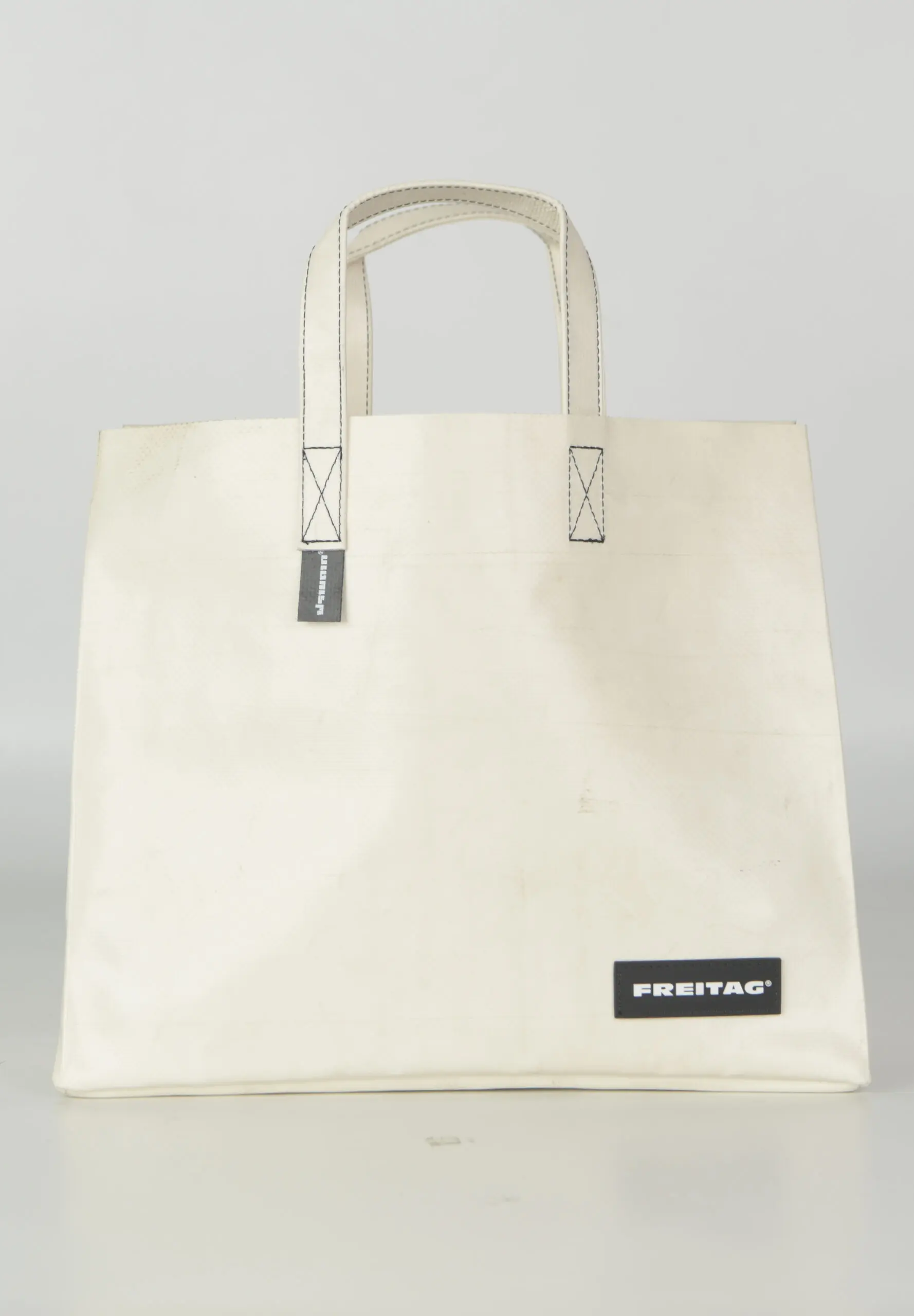 FREITAG F704 CAKE BAG