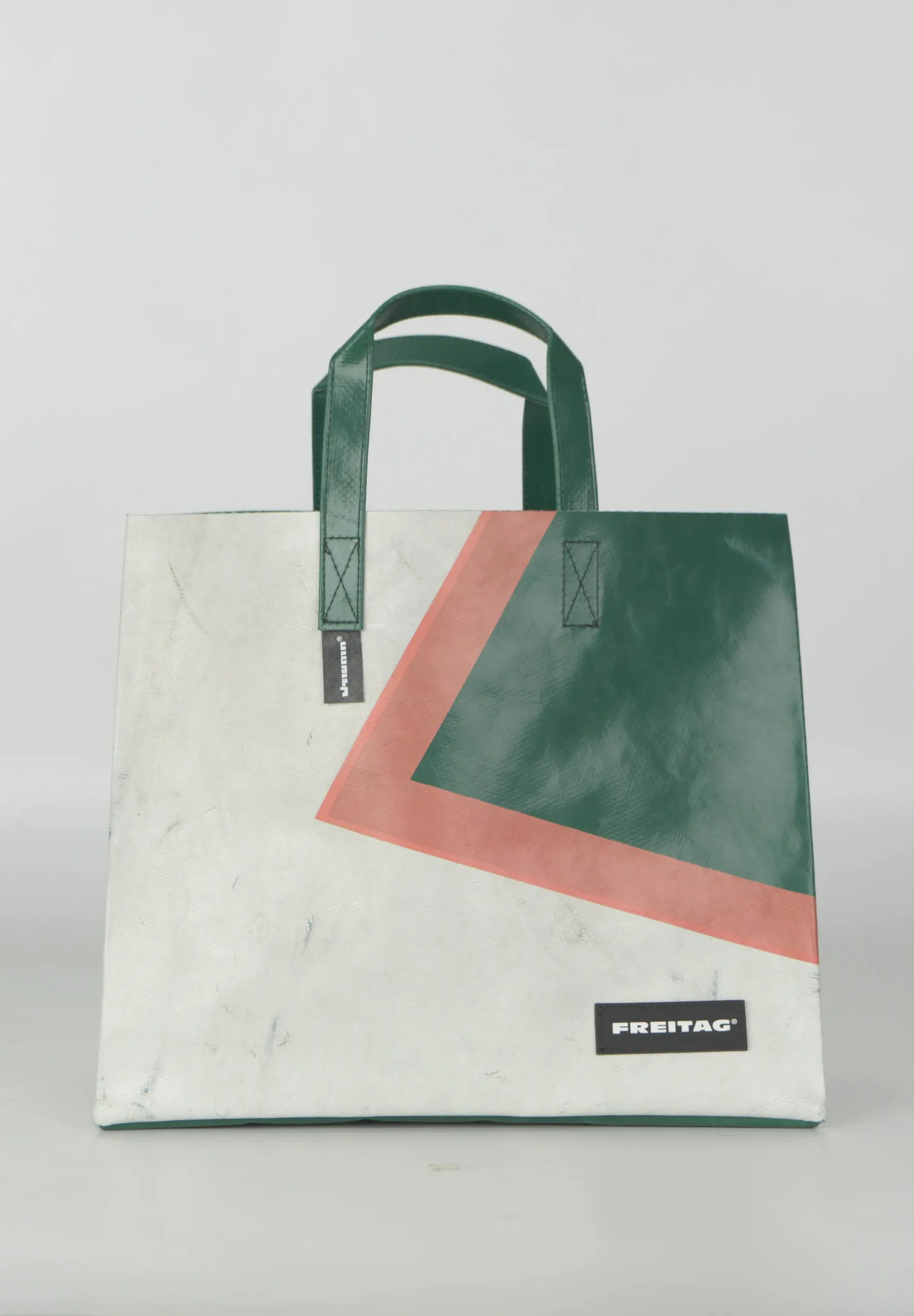 FREITAG F704 CAKE BAG