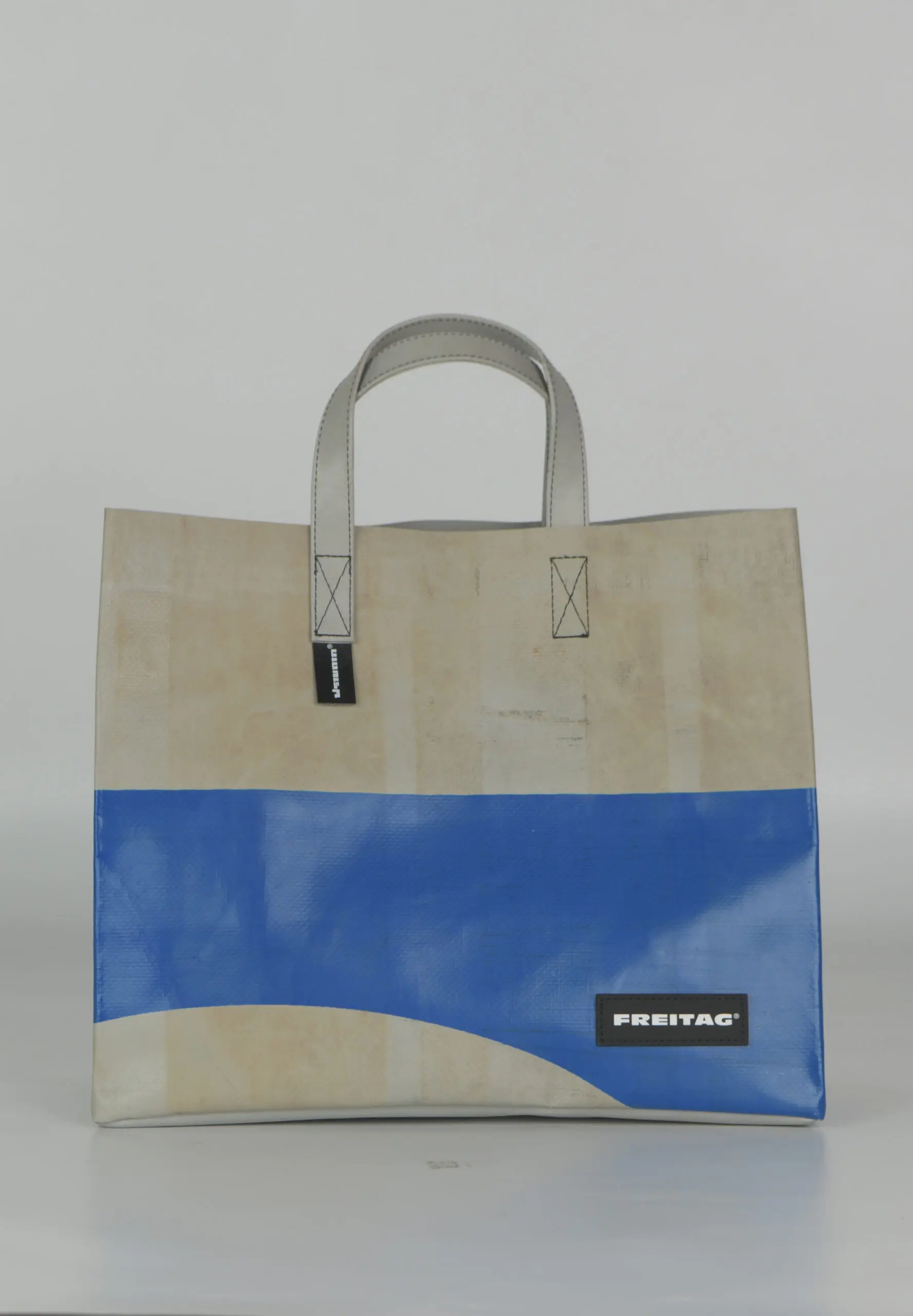 FREITAG F704 CAKE BAG