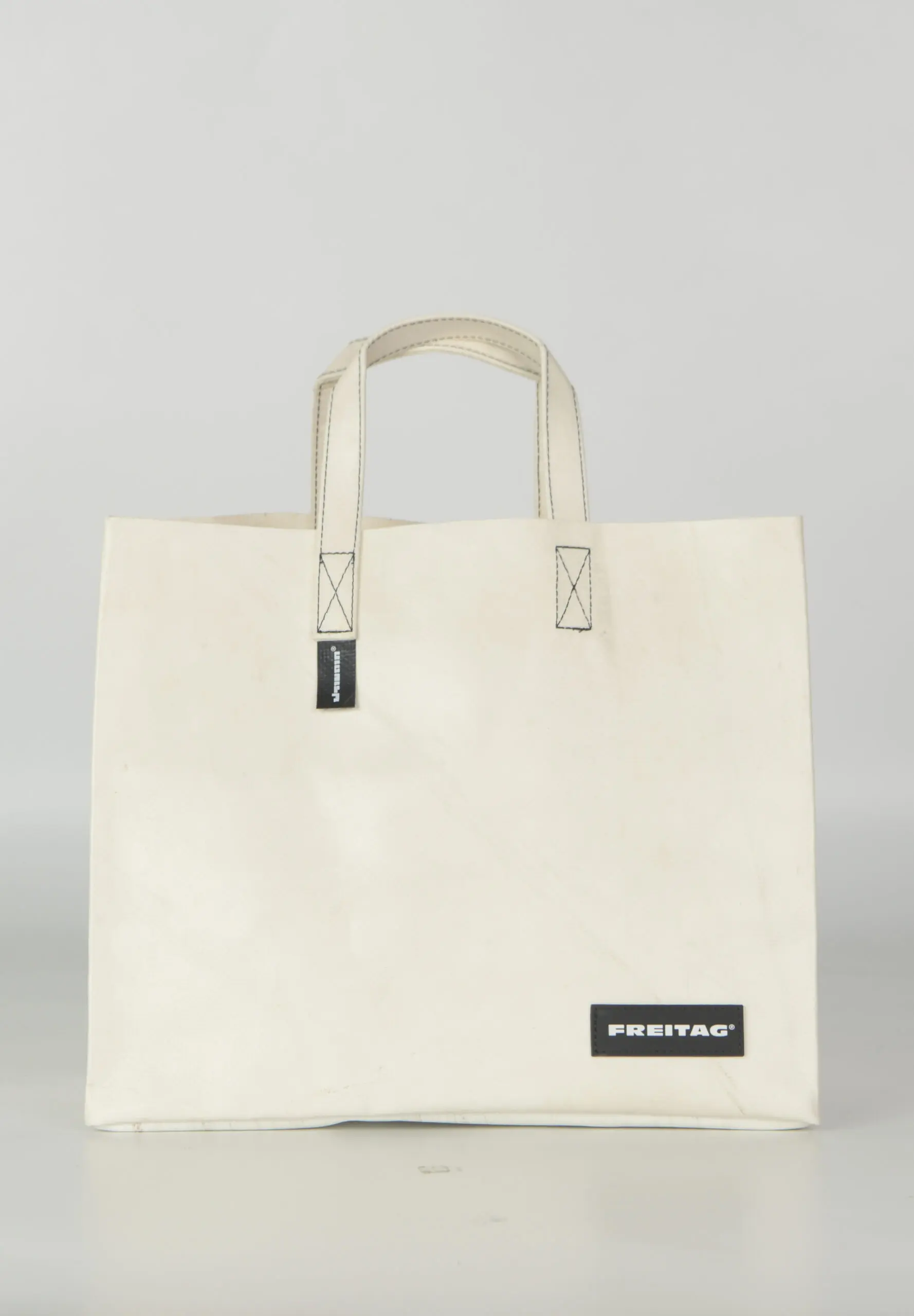 FREITAG F704 CAKE BAG