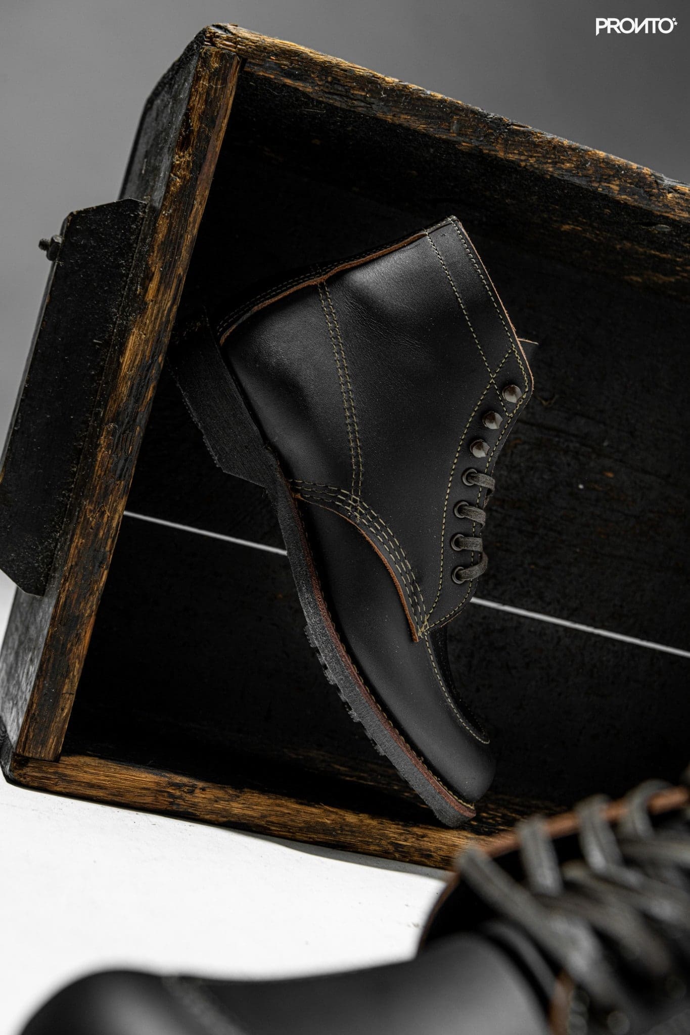 NEW ARRIVAL : REDWING