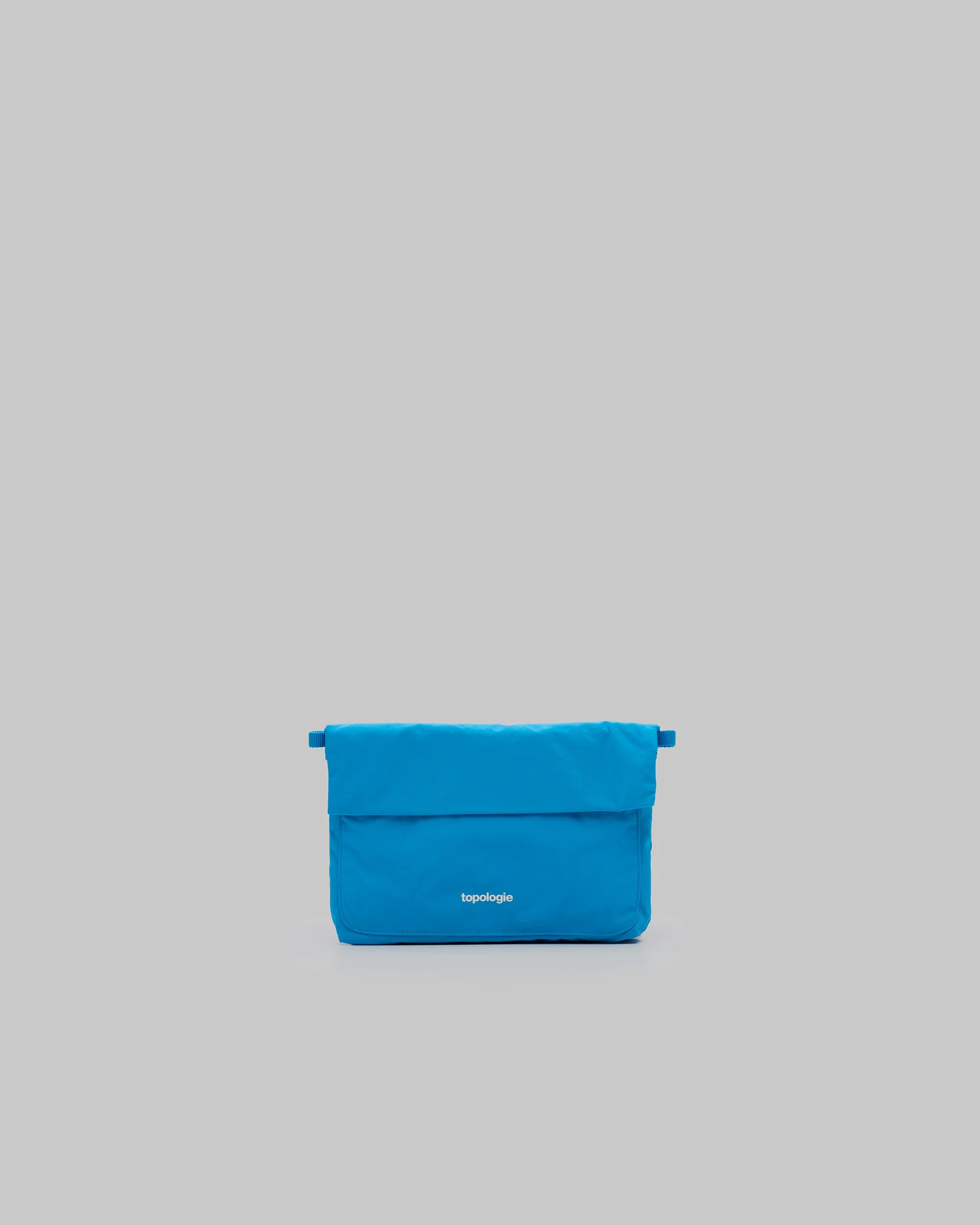 ATOMIC BLUE (PAPERY)